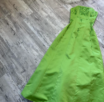 Niulatu Strapless A-Line Satin Beaded Long Prom Dresses, Green Formal Evening Dresses HZ1026
